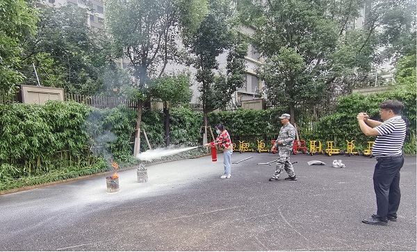 &#67;&#81;&#57;&#30005;&#23376;&#40;&#20013;&#22269;&#41;&#20114;&#21160;&#30334;&#31185;